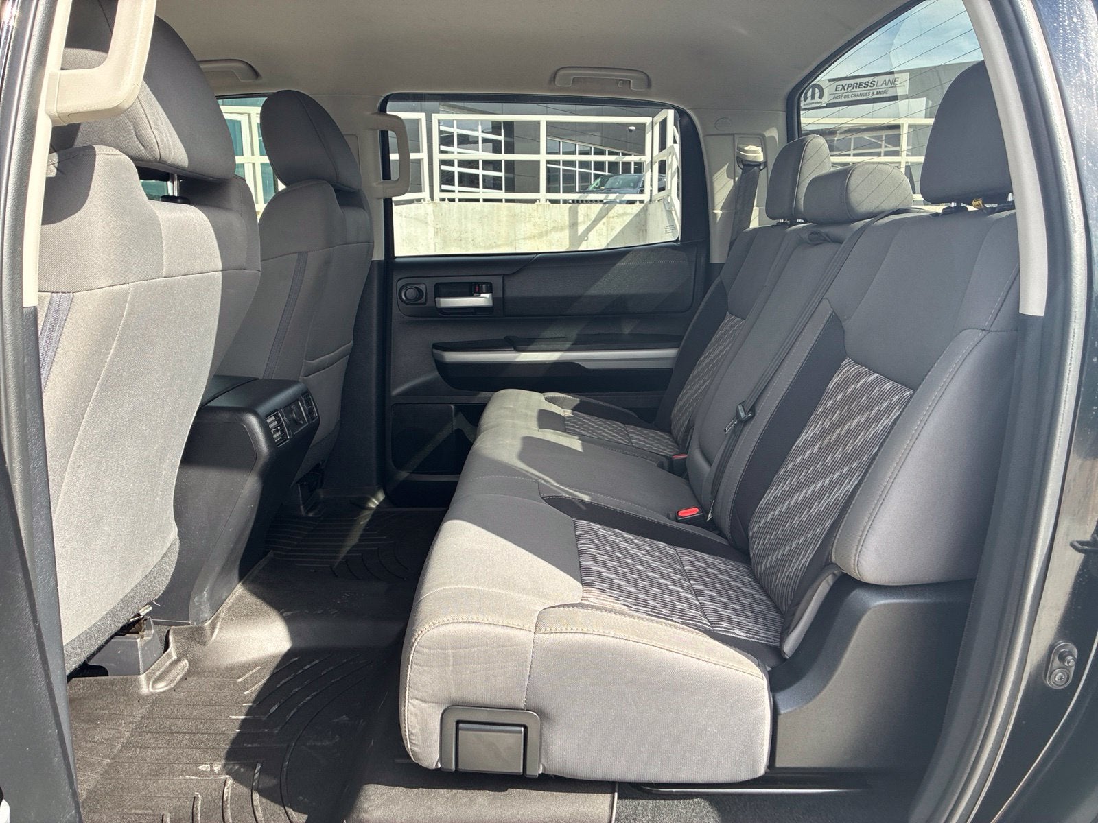 2019 Toyota Tundra SR5 5.7L V8