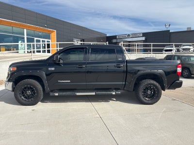 2019 Toyota Tundra SR5 5.7L V8