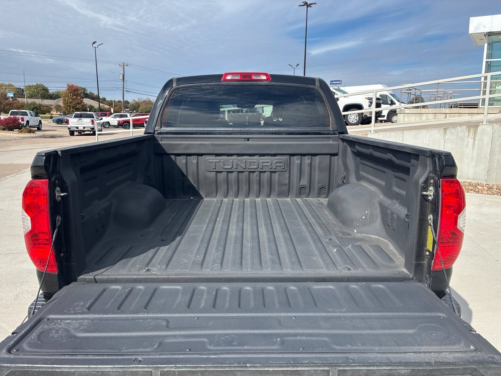 2019 Toyota Tundra SR5 5.7L V8