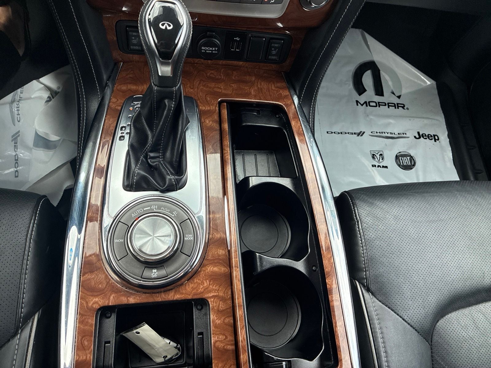 2019 INFINITI QX80 LUXE